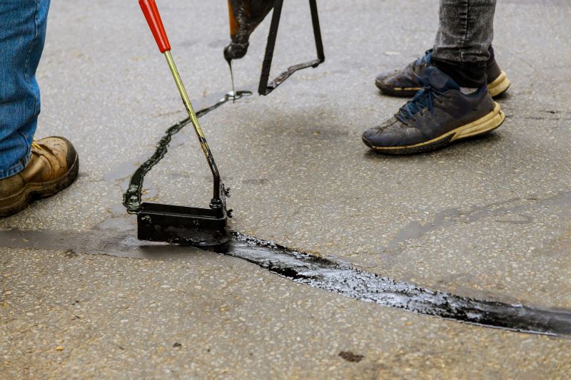 Blacktop Sealcoating in Columbus, OH
